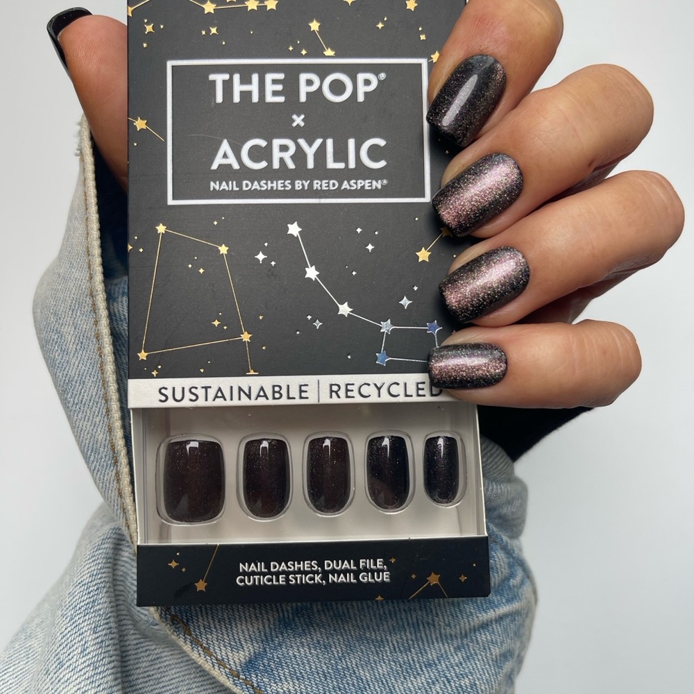 Red Aspen The Pop Acrylic Press-On Nails - Black Glitter - Picture 2 of 3
